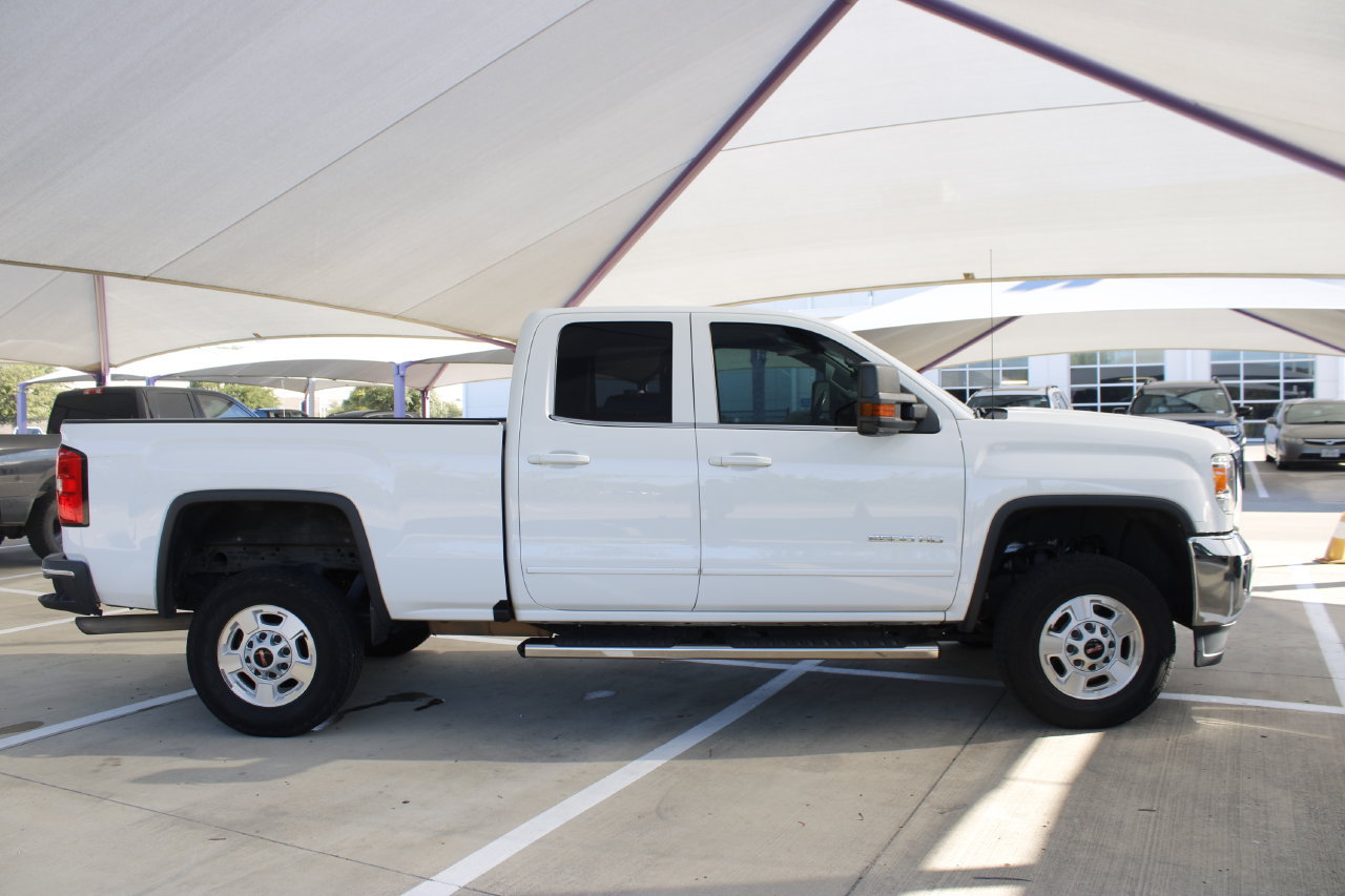 Used 2017 GMC Sierra 2500 SLE w/ HD SLE Preferred Plus Package RWD image 8