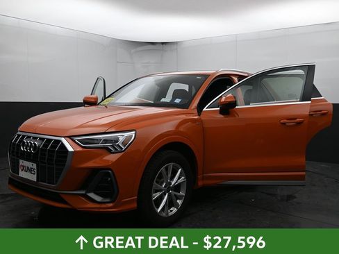 Used 2025 Audi Q3 2.0T Premium image 15