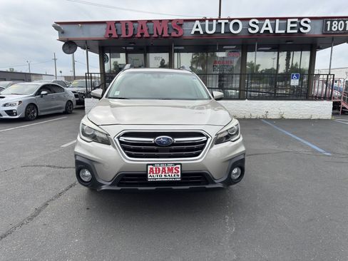 Used 2018 Subaru Outback 2.5i Limited AWD/4WD image 8