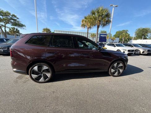 Used 2025 Volvo EX90 Ultra AWD/4WD image 15
