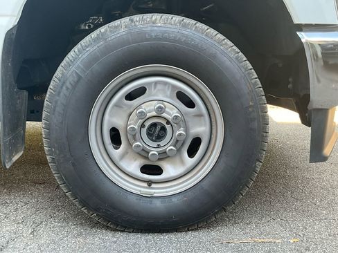 Used 2024 Ford F350 XL w/ XL Chrome Package AWD/4WD image 10