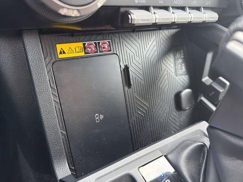 Used 2024 Toyota Tacoma SR5 image 20