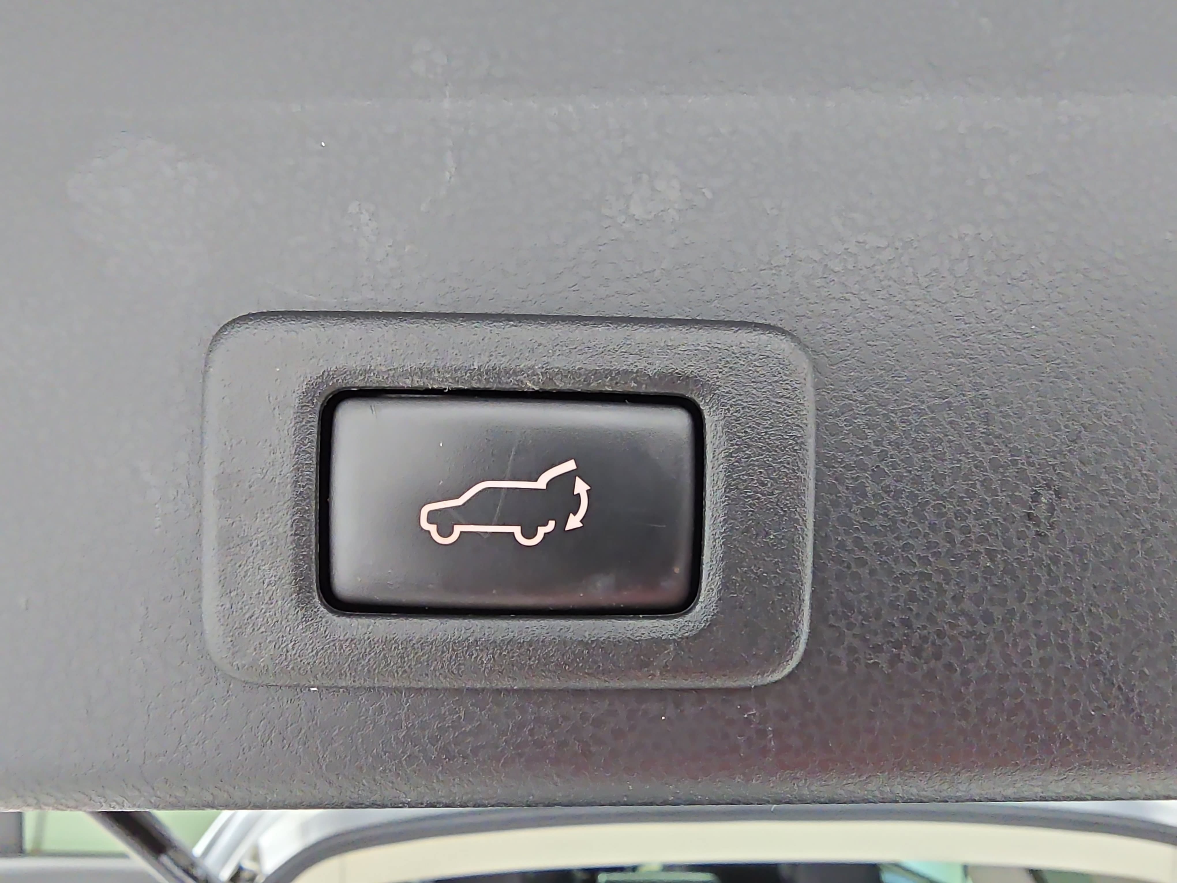 Used 2019 Subaru Ascent Limited AWD/4WD image 14