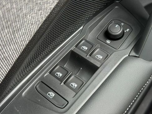New 2026 Volkswagen Tiguan S AWD/4WD image 15
