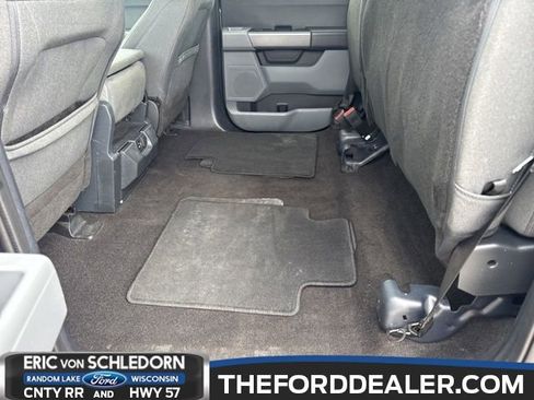 Used 2022 Ford F150 XLT image 11