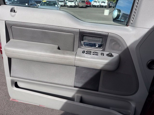 Used 2004 Ford F150 XLT AWD/4WD image 16