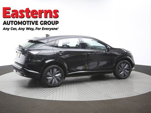 Used 2023 Nissan Ariya AWD image 44