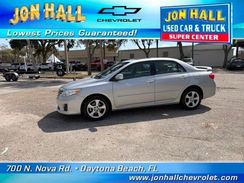 Used 2013 Toyota Corolla LE w/ Premium Pkg image 3