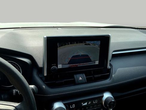 Used 2024 Toyota RAV4 XLE w/ Convenience Package FWD image 27