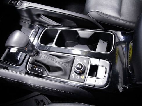 Used 2022 Kia Telluride EX w/ EX Premium Package image 30