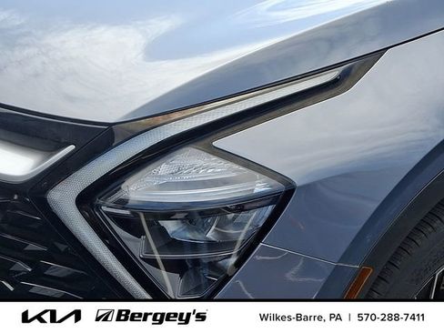 Certified 2023 Kia Sportage EX AWD/4WD image 10