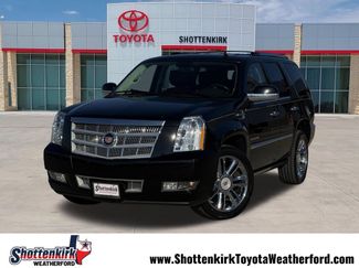 Used 2014 Cadillac Escalade Platinum RWD video 1