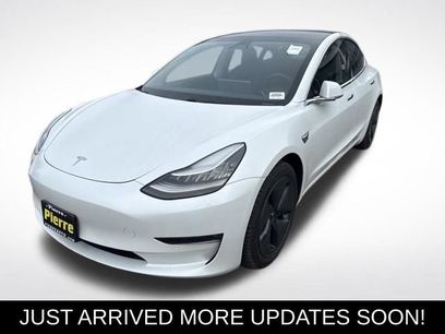 Used 2019 Tesla Model 3 Standard Range Plus