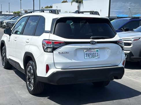 Certified 2026 Subaru Forester Premium AWD/4WD image 4