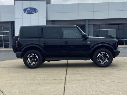 New 2026 Ford Bronco Outer Banks AWD/4WD image 2