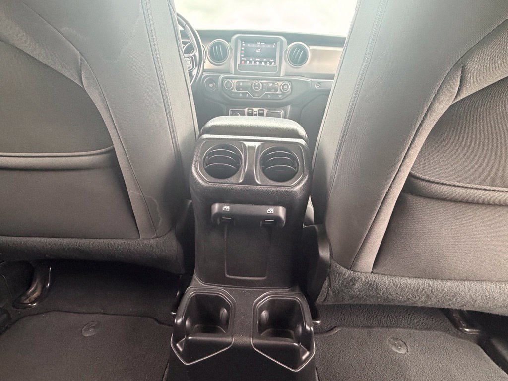 Used 2021 Jeep Wrangler Unlimited Sport AWD/4WD image 37