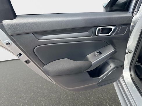 Used 2022 Honda Civic Sport image 10
