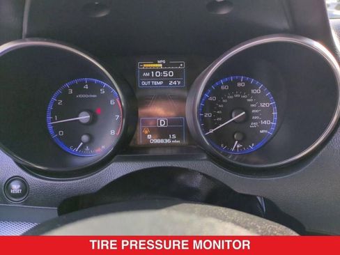 Used 2019 Subaru Outback 2.5i Premium image 21