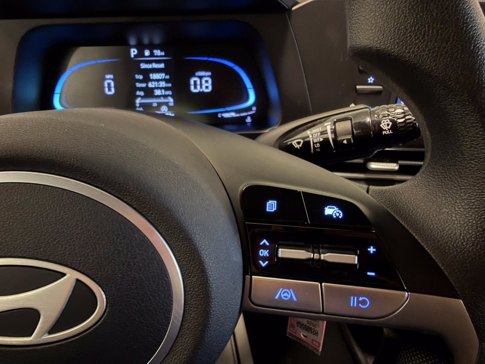 Certified 2024 Hyundai Elantra SE FWD image 40