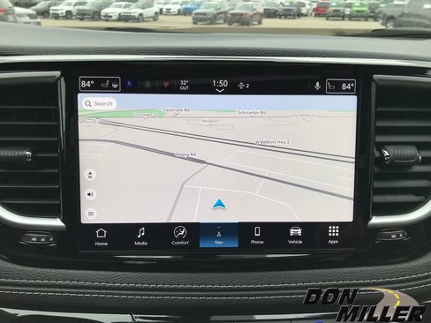 New 2026 Chrysler Pacifica Limited w/ Trailer Tow Group image 24