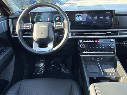 Used 2024 Hyundai Santa Fe SEL image 8