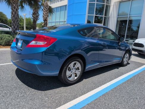 Used 2013 Honda Civic LX image 2