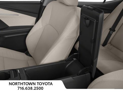 New 2026 Toyota Camry XLE AWD/4WD image 13