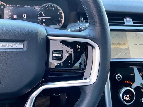 Certified 2023 Land Rover Discovery Sport SE AWD/4WD image 23