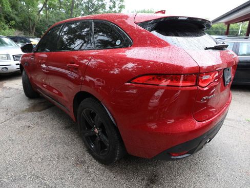 Used 2019 Jaguar F-PACE R-Sport AWD/4WD image 10