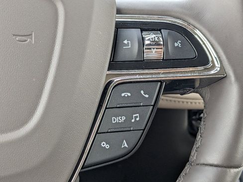 Certified 2023 Lincoln Nautilus Reserve w/ Equipment Group 201A image 28