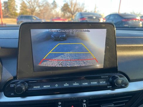 Used 2020 Kia Forte EX image 20