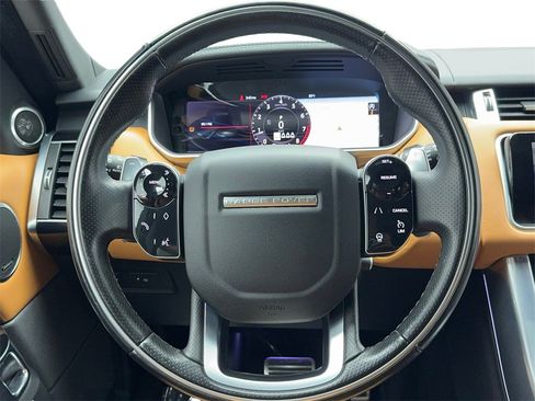 Used 2021 Land Rover Range Rover Sport HSE Dynamic image 18