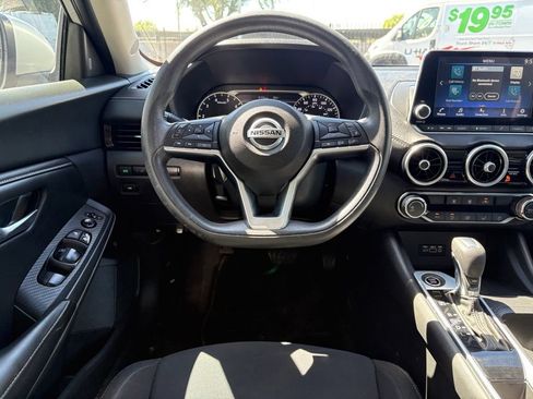 Used 2023 Nissan Sentra SV FWD image 7