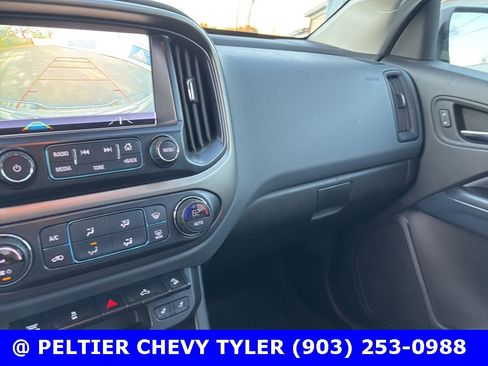 Used 2018 Chevrolet Colorado Z71 image 17