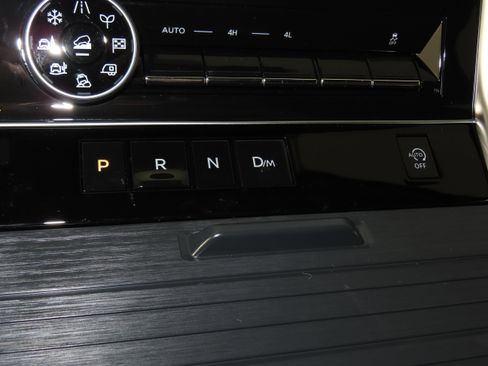 New 2026 Nissan Armada Platinum image 21