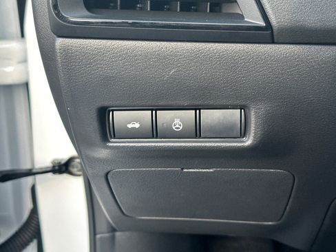 New 2026 Nissan Sentra SV image 31