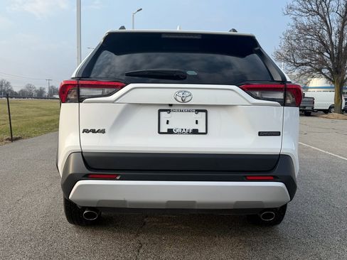 Used 2024 Toyota RAV4 Adventure image 8
