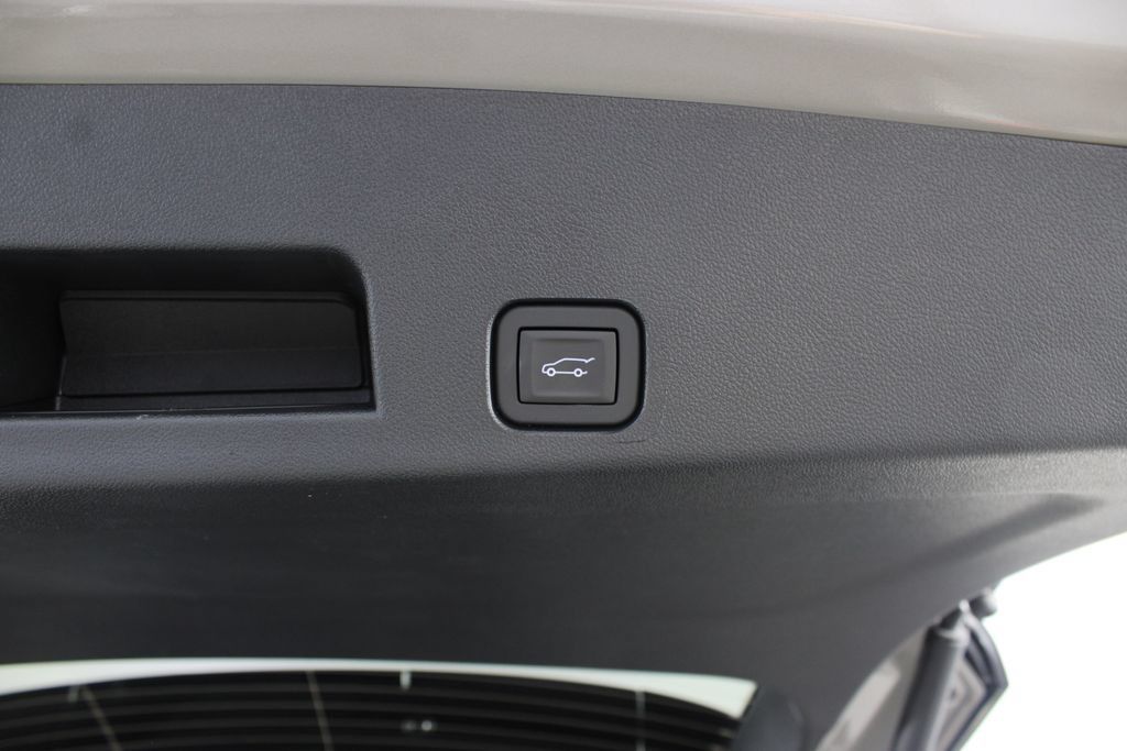 New 2027 Buick Enclave Sport Touring FWD image 21