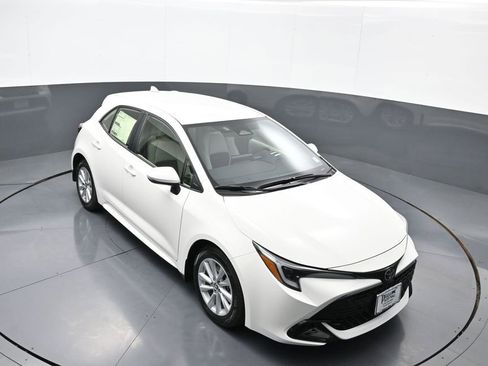 New 2025 Toyota Corolla SE image 35
