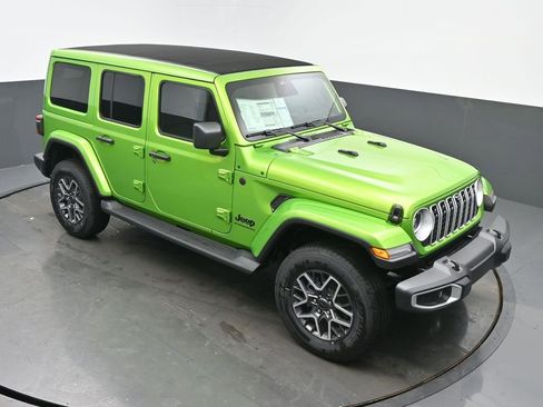 New 2026 Jeep Wrangler Sahara image 44