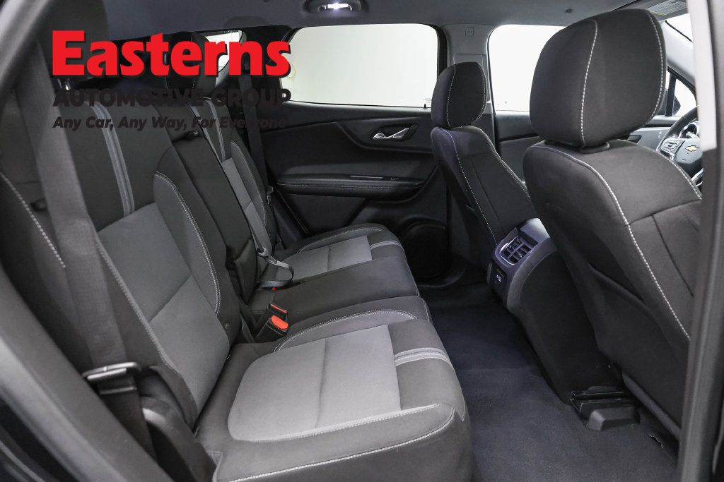 Used 2025 Chevrolet Blazer LT FWD image 25