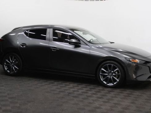 Used 2019 MAZDA MAZDA3 AWD Hatchback image 3