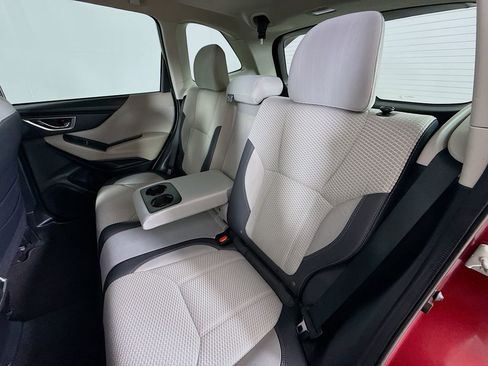 Used 2020 Subaru Forester Premium image 22