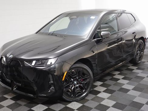 New 2026 BMW iX xDrive60 w/ M Sport Package image 2