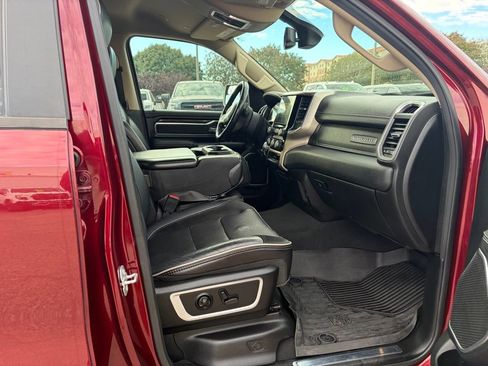 Used 2019 RAM 1500 Laramie image 15