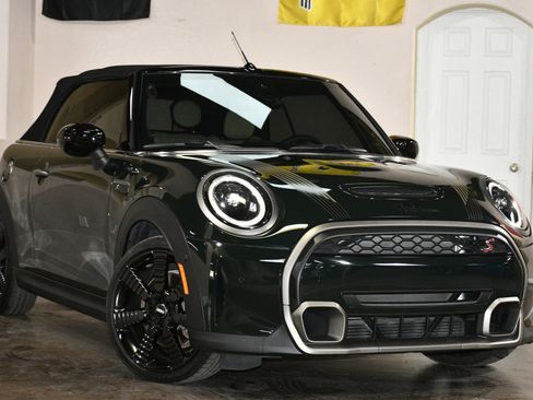 Used 2023 MINI Cooper S w/ MINI Resolute Edition image 3