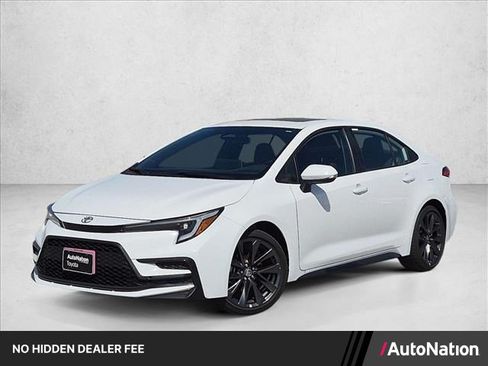 Used 2025 Toyota Corolla SE w/ SE Premium Package FWD image 1