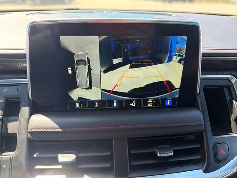 Certified 2022 Chevrolet Tahoe RST w/ Sport Performance Package AWD/4WD image 16