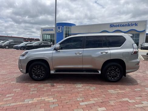 Used 2021 Lexus GX 460 Premium w/ Premium Package AWD/4WD image 33