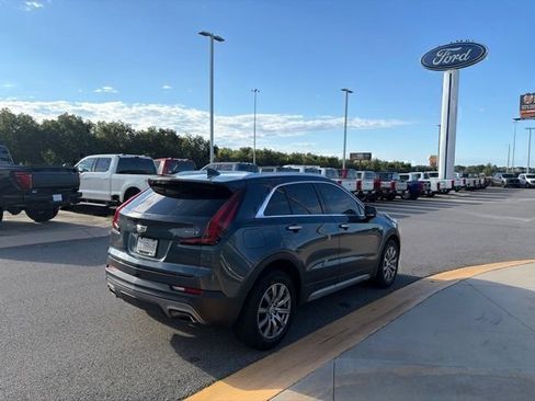 Used 2019 Cadillac XT4 Premium Luxury FWD image 5